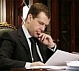 Медведев поручил проверить программы энергосбережения у госкомпаний